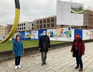 Baustelle der neuen Kinderklinik - Jennifer Sühr, Andreas Stoch und Gabi Rolland (v.l.n.r.)